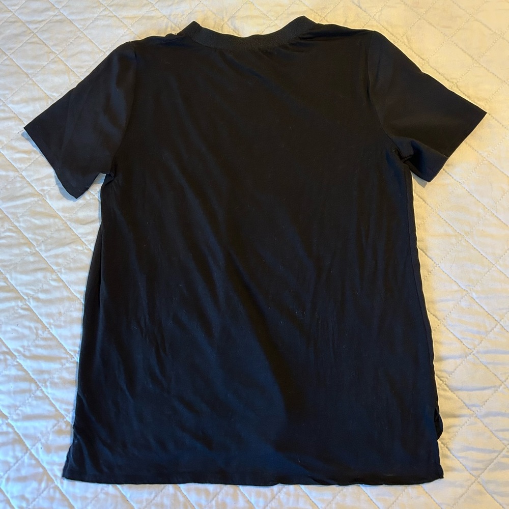 Top - Picture 4 of 10